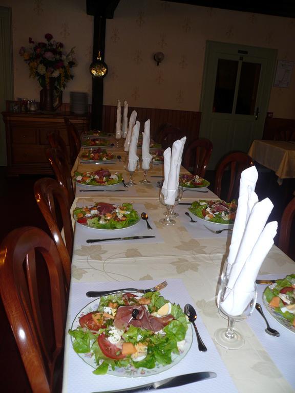Auberge Bourbonnaise Lurcy-Lévis Zewnętrze zdjęcie