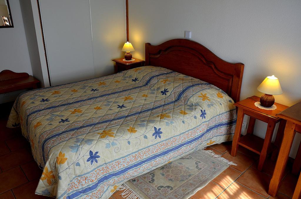 Auberge Bourbonnaise Lurcy-Lévis Pokój zdjęcie